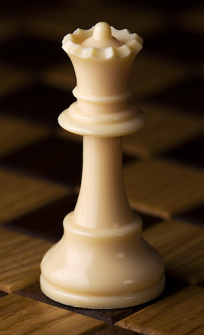 a standard chess queen